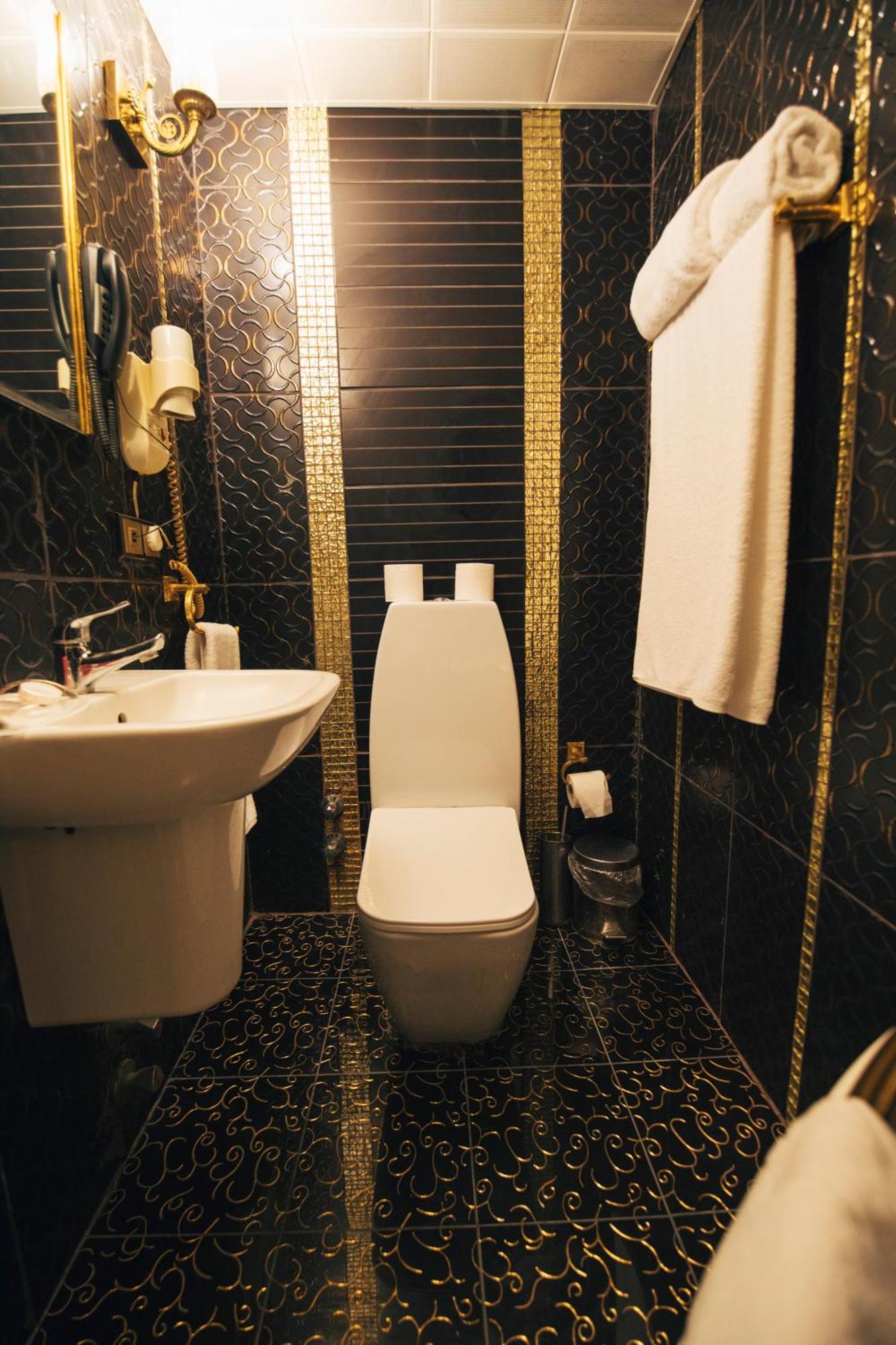 Royal Mersin Otel Exterior foto